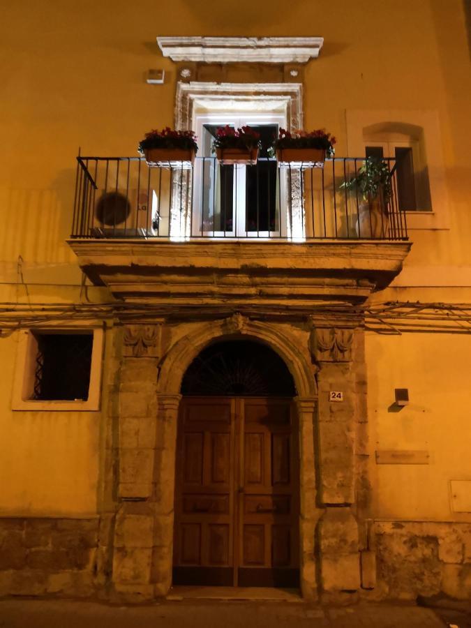 Palazzo Gioffre Bed & Breakfast Gela Exterior photo